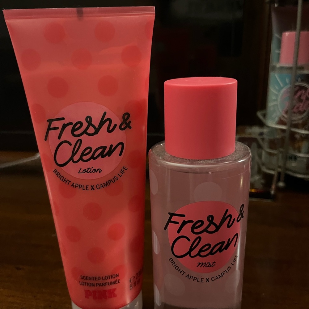 Vs pink sprays